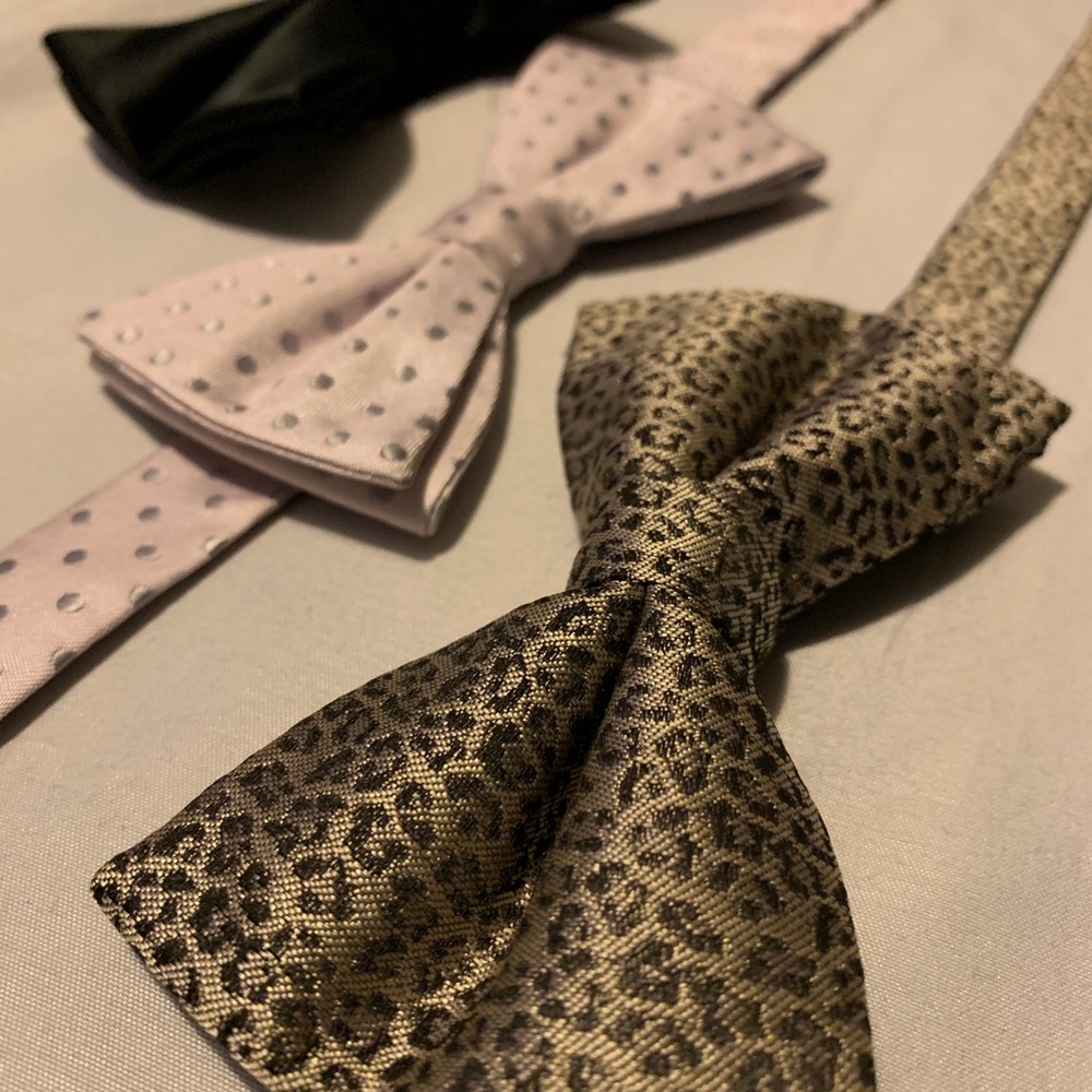 Bow ties (set of 3)